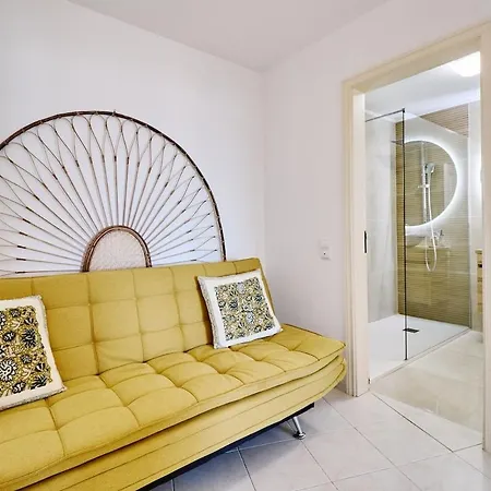 Club Nautilus Calixtos Mit Meerblick Apartman Porches