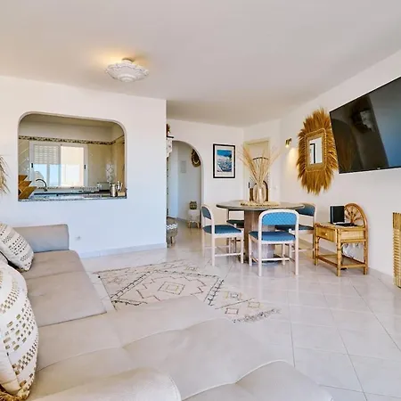 Apartment Club Nautilus Calixtos Mit Meerblick Porches (Algarve)